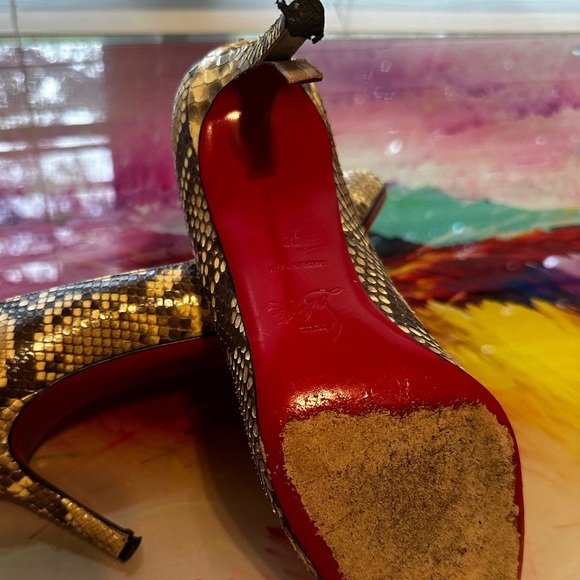 CHRISTIAN LOUBIUTIN Snakeskin Animal Print Pumps - Picture 8 of 12